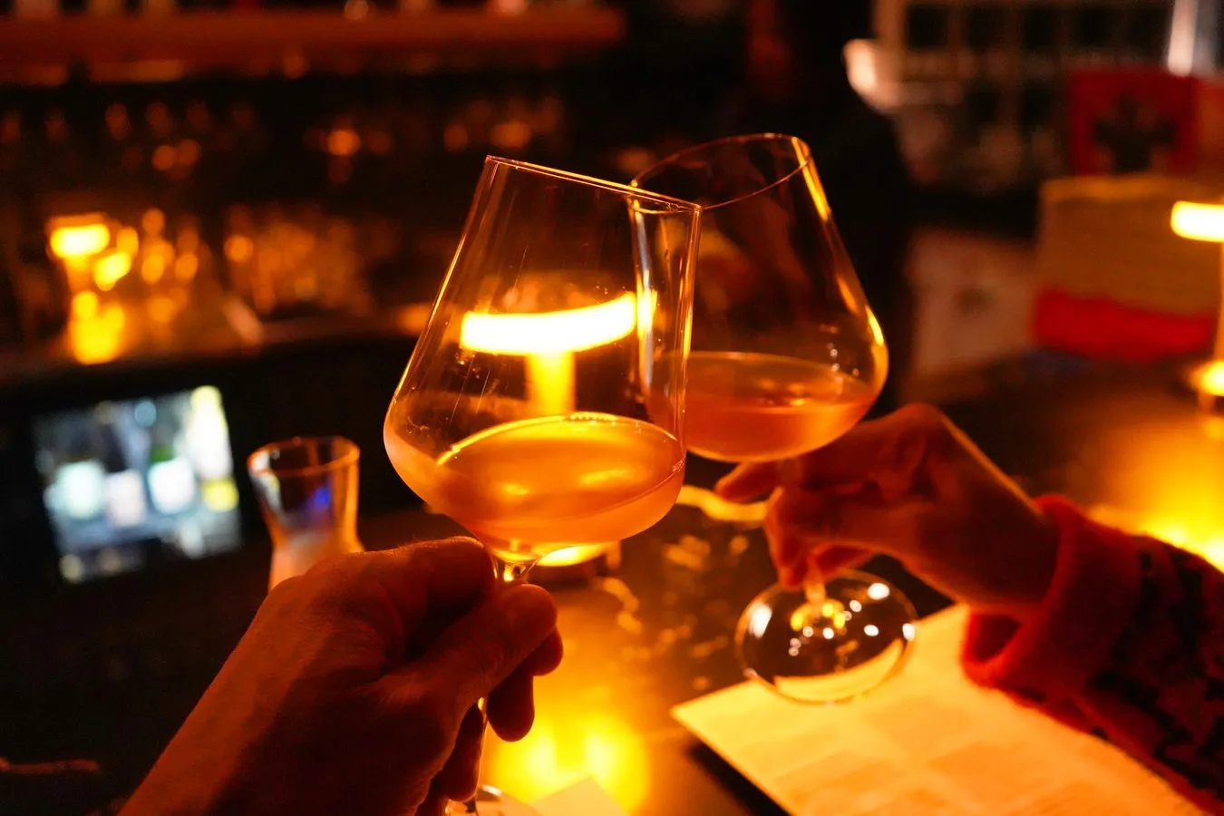 Vinyl Wine Bar atmosphere